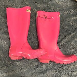 Kids Hunter Vibrant Pink rain boots - Size 5